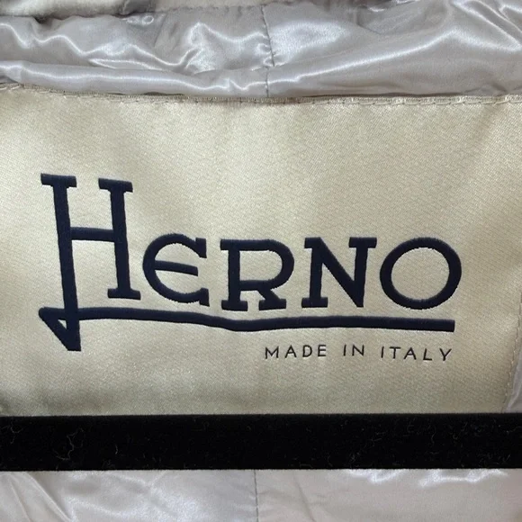Herno Women's Piumino Donna Medio/Half Coat - Cream - 44or US 8 - NWT